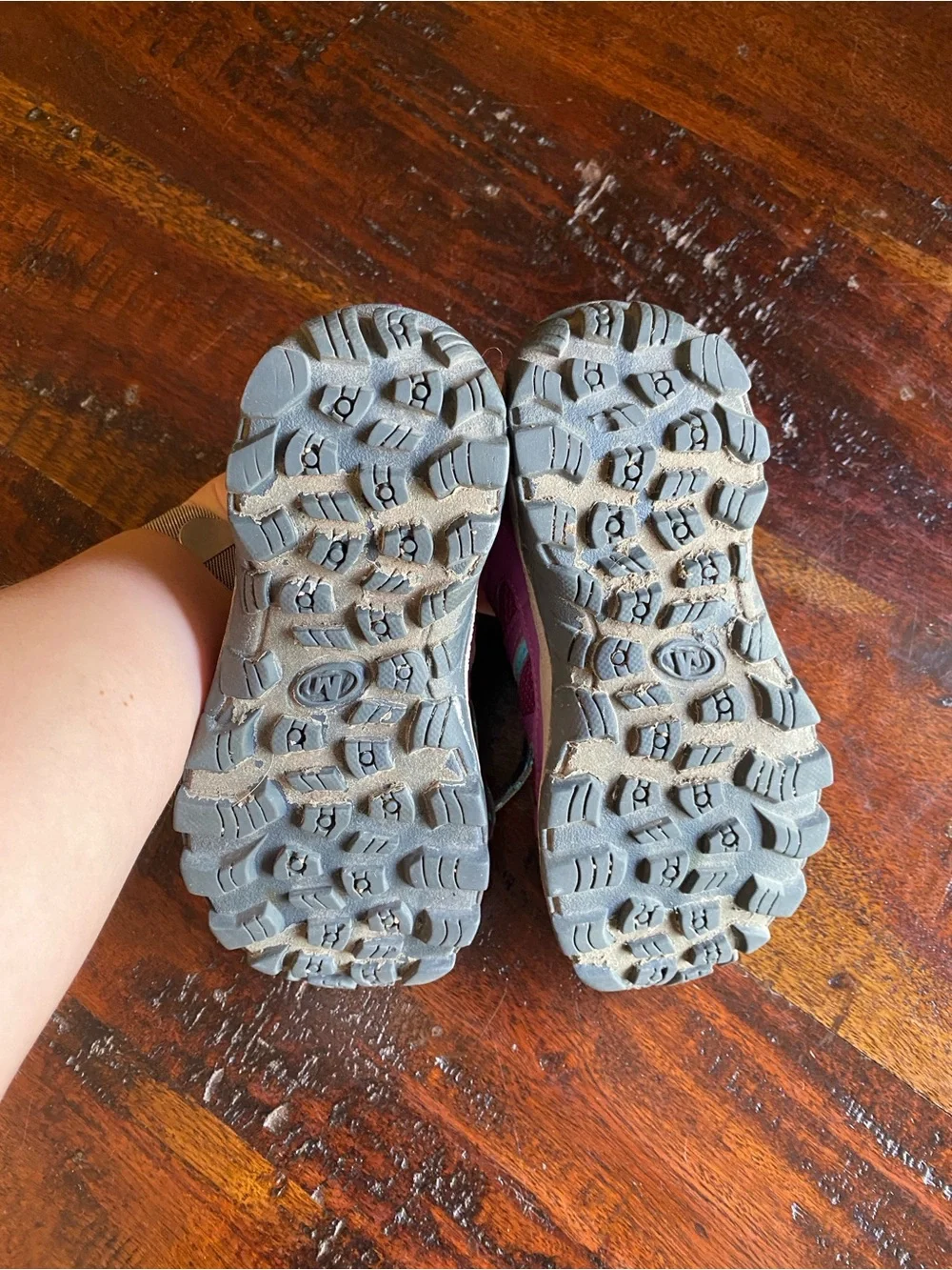 Merrell Kids' Oakcreek Low Lace Waterproof Hiking Shoes size 12 purple outdoors